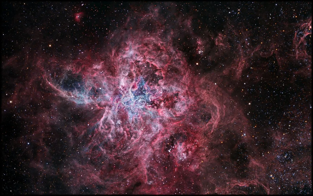 24216 free tarantula nebula wallpaper sources