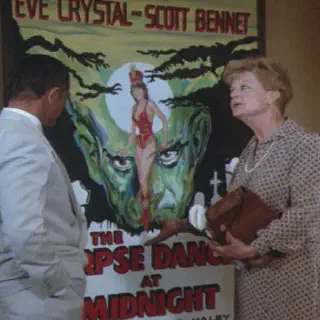 /img/24241-murder-she-wrote-tarantula-image7.webp