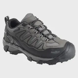 /img/24388-safety-shoes-maintenance.webp