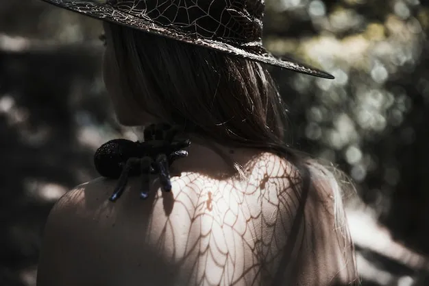/img/24438-tarantula-woman-image-8.webp